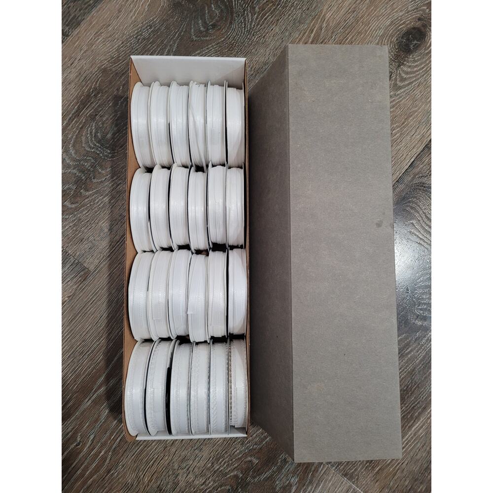 Ruban White Ribbon Assortment Box‎ of 24 3 designs 5mm Small Ribbon NEW